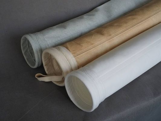 Qualität  High Efficiency Polyester Dust Collector Filter Bags PTFE Membrane Fabrik