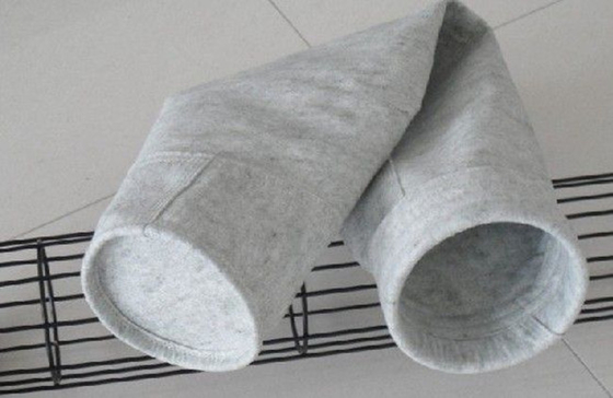 Polyester-antistatische Filtertüten für hölzerne Anlagen-450GSM~650GSM Fertigung