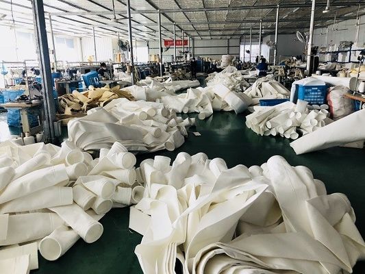 Nomex-Filtertüte der hohen Temperatur nicht gesponnene für Staub-Kollektor 450-600GSM