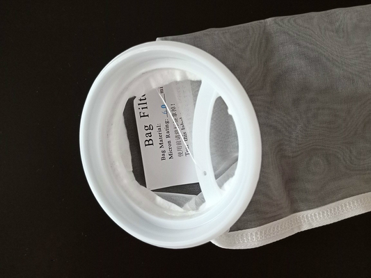 Hängender Schleifen-nähender Nylon-60 Mikrometer Mesh Filter Bags mit Plastikring